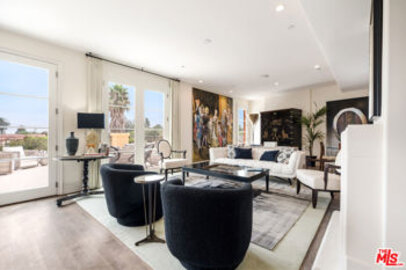 Lovely 1230 Westholme Condominium Located at 1230 Westholme Avenue #104 was Just Sold