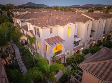 Beautiful Hearthstone Village Townhouse Located at 1284 Haglar Way #1 was Just Sold