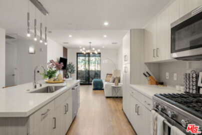 Fabulous Newly Listed Via Marina Tahiti Condominium Located at 4140 Glencoe Avenue #202