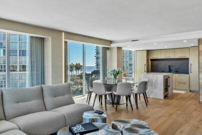 1810 Avenida Del Mundo #403 Photo