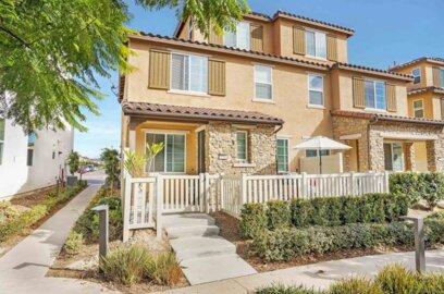 1716 Moon Orchid Avenue Photo