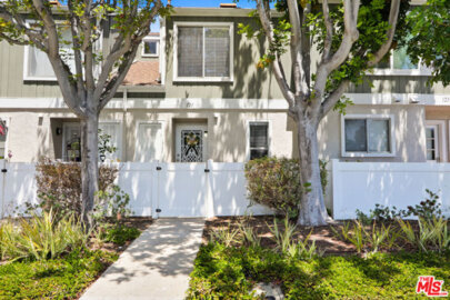 121 Abbeywood Lane Photo