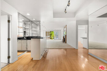 Spectacular Newly Listed 4454 Ventura Canyon Ave Condominium Located at 4454 Ventura Canyon Avenue #103