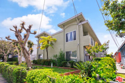 Magnificent 1950 Cloverfield Condominium Located at 1950 Cloverfield Boulevard #13 was Just Sold