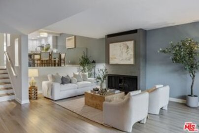 Beautiful Newly Listed Via Marina Tahiti Condominium Located at 4752 La Villa Marina #F