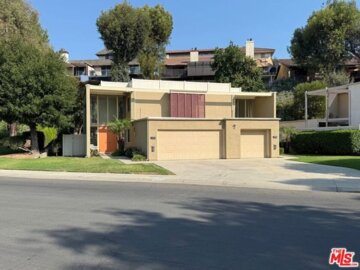 4092 Del Mar Avenue Photo