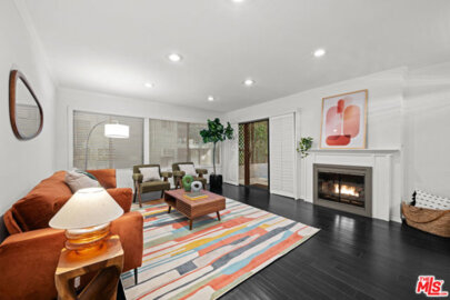 950 N Kings Road #160 Photo