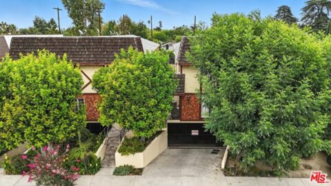 7422 Hazeltine Avenue #3 Photo