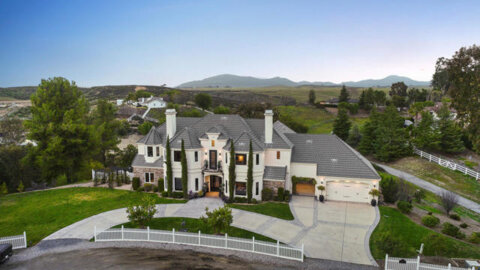 33120 Vino Way Photo