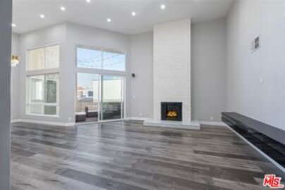 Magnificent La Mirabelle Condominium Located at 14569 Benefit Street #304 was Just Sold