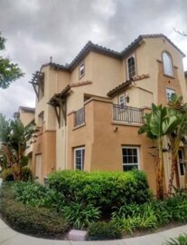 Charming Newly Listed Treviana Townhouse Located at 1931 Caminito De La Cruz