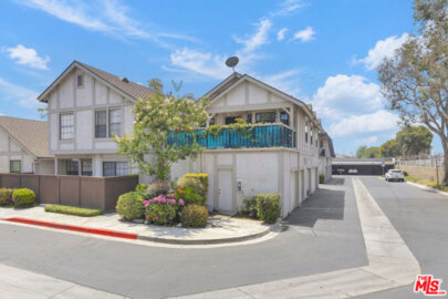 9066 Candlestick Lane #5 Photo