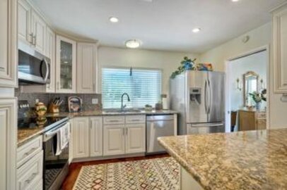 Outstanding Oaks North Condominium Located at 17476 Plaza Cerado #88 was Just Sold