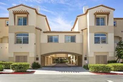 Beautiful Madiera Townhouse Located at 461 Almond Road was Just Sold