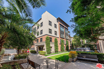 12883 Runway Road #2 Photo