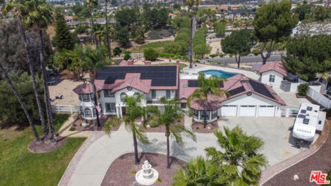 31150 Mariposa Place Photo