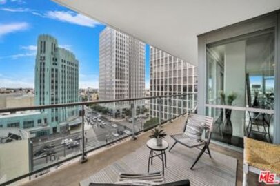 Phenomenal Solair Condominium Located at 3785 Wilshire Boulevard #801 was Just Sold