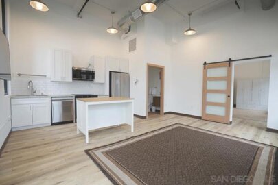 5063 Waterview Way #101 Photo