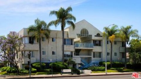 Splendid Victory Cartwright Condominium Located at 10706 Victory Boulevard #103 was Just Sold