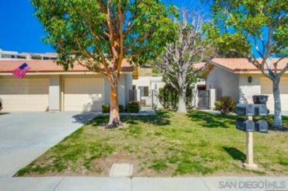 Amazing Oaks North Villas Townhouse Located at 18027 Avenida Alozdra was Just Sold