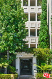 8455 Fountain Avenue #302 Photo