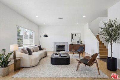 20300 Vanowen Street #41 Photo