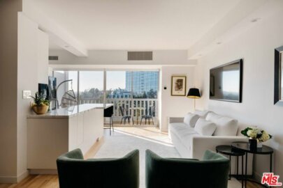 999 N Doheny Drive #702 Photo