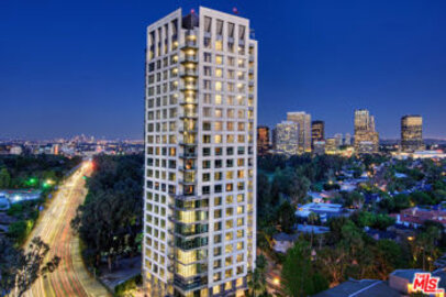 Gorgeous Newly Listed Beverly West Condominium Located at 1200 Club View Drive #11S