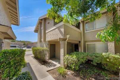 995 Amistad Place #D Photo