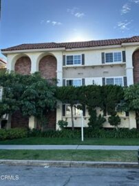 Elegant Newly Listed Glenoaks Villa Condominium Located at 1344 5th Street #8