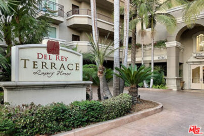 Gorgeous Via Marina Tahiti Condominium Located at 4060 Glencoe Avenue #228 was Just Sold