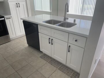 450 W Vermont #1803 Photo