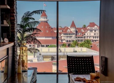 1710 Avenida Del Mundo #708 Photo