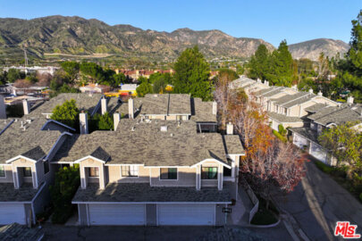 14200 Foothill Boulevard #30 Photo