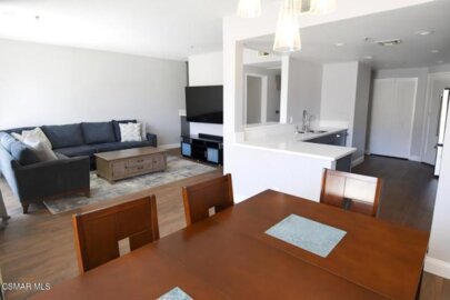 5350 White Oak Avenue #105 Photo