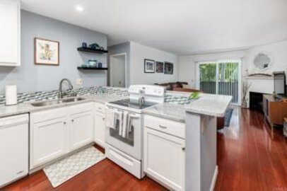 Spectacular Mission Park Condominium Located at 214 Woodland Parkway #206 was Just Sold