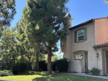 Stunning Westridge Townhouse Located at 1371 Sky Ridge Court was Just Sold