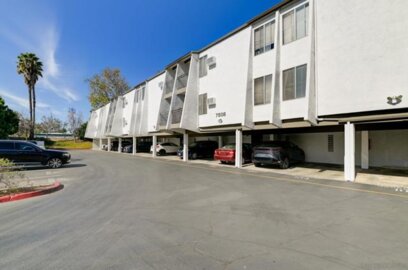 7508 Parkway Drive #102 Photo