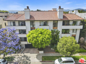 Terrific Montana Pacifica Condominium Located at 11755 Montana Avenue #103 was Just Sold