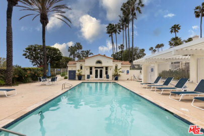 6483 Zuma View Place #106 Photo