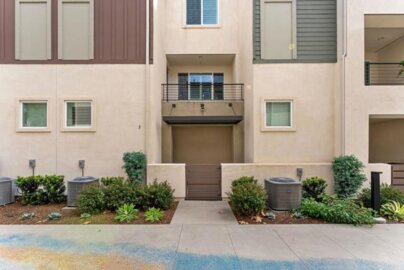 2137 Stellar Way #3 Photo