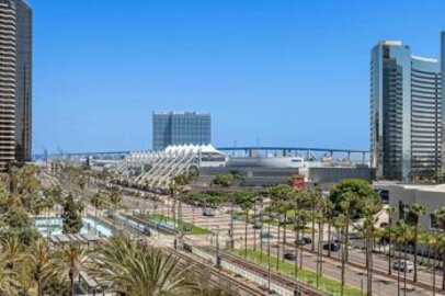 Fabulous Cityfront Terrace Condominium Located at 500 W Harbor Drive #919 was Just Sold