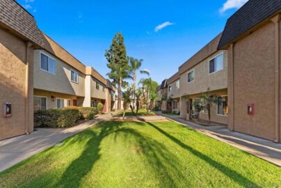 317 S Mollison  Ave # 3 Photo