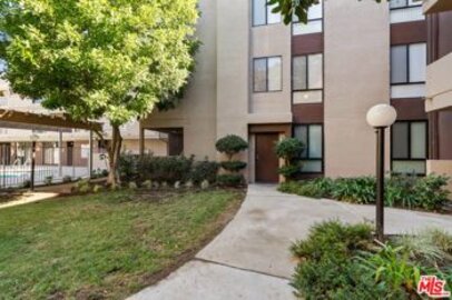 Beautiful Elkwood Terrace Condominium Located at 7826 Topanga Canyon Boulevard #19 was Just Sold
