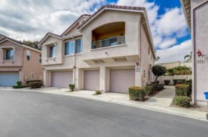 Terrific Bolero Townhouse Located at 1138 De Leon Drive was Just Sold