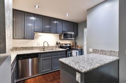 Fabulous Lake Park Townhouse Located at 5700 Baltimore Drive #5 was Just Sold