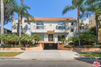 Magnificent Stoner Gardens Townhouse Located at 1726 Stoner Avenue #102 was Just Sold