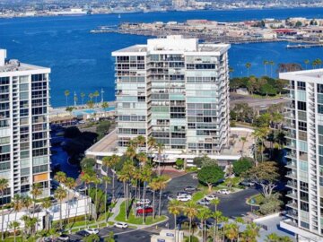 1820 Avenida Del Mundo #807 Photo