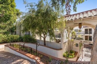 Marvelous Newly Listed Villa Bahia Condominium Located at 3972 Jackdaw #1-09