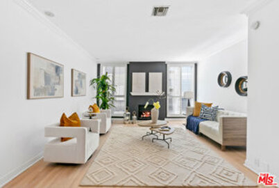 Amazing Kingswood Court Condominium Located at 1209 N Kings Road #4 was Just Sold